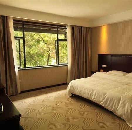 Yangshuo Hua Xiang Man Ting West Street Hotel 部屋 写真