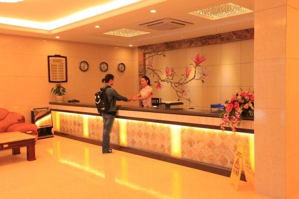 Yangshuo Hua Xiang Man Ting West Street Hotel エクステリア 写真