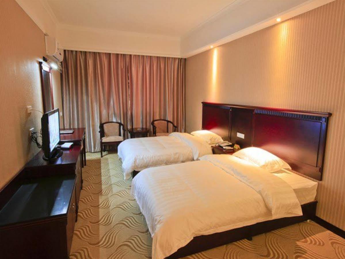 Yangshuo Hua Xiang Man Ting West Street Hotel エクステリア 写真