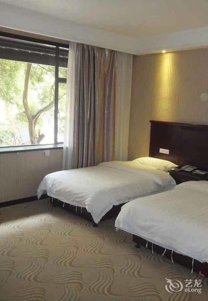 Yangshuo Hua Xiang Man Ting West Street Hotel エクステリア 写真